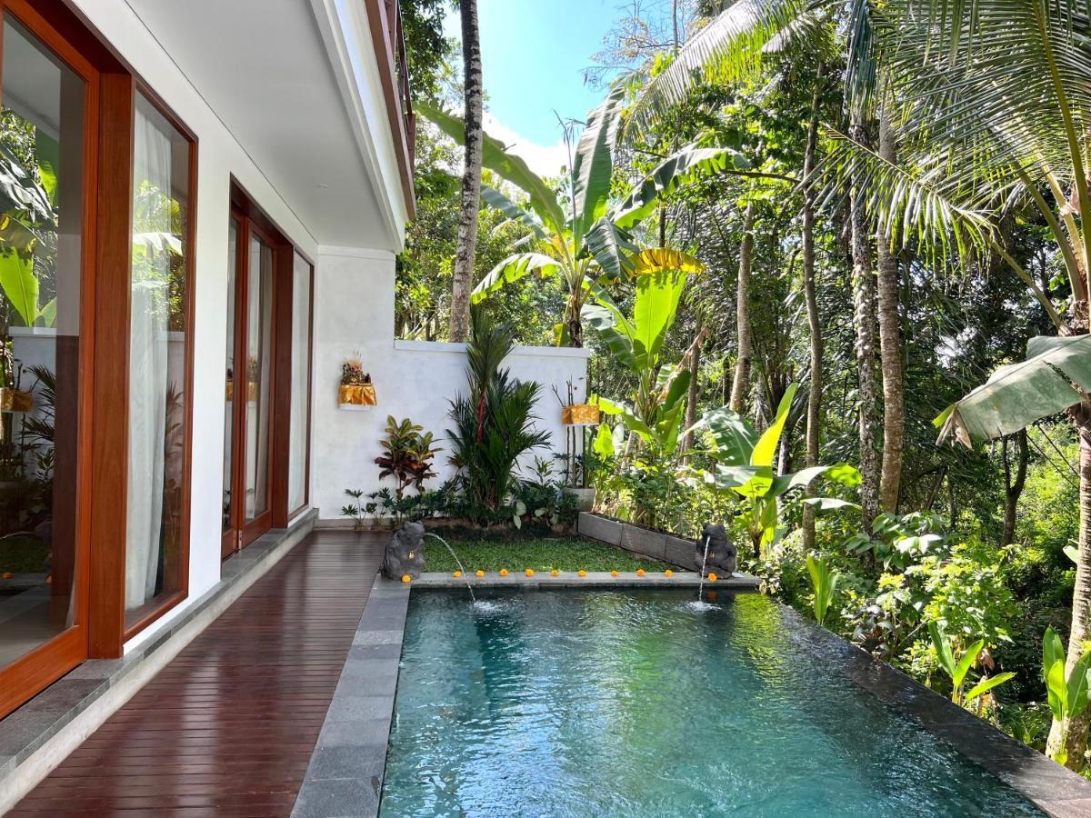 Nirankara Ubud Villa Exterior photo